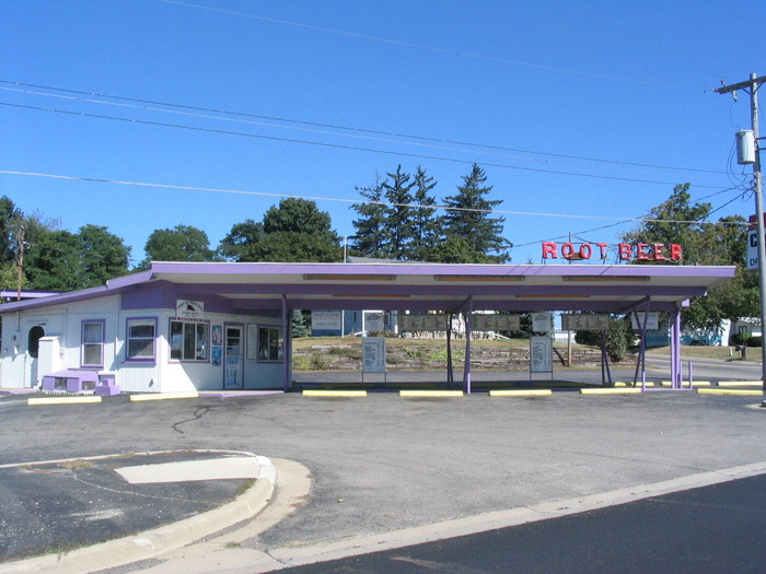 Coney Hut Drive Inn - 2003 Photo From Me